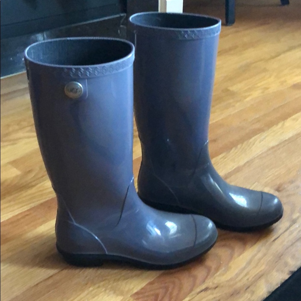UGG rain boots